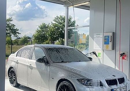 BMW 318i E90 M Paket /tausch