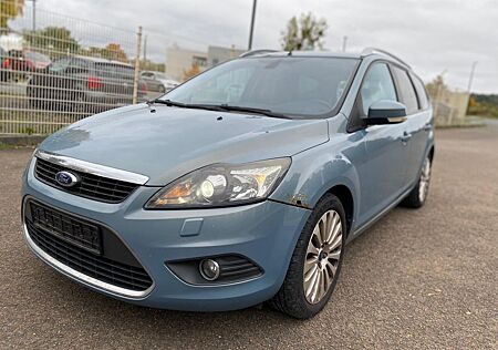 Ford Focus Turnier Titanium Klimaauto. TeillederXenon