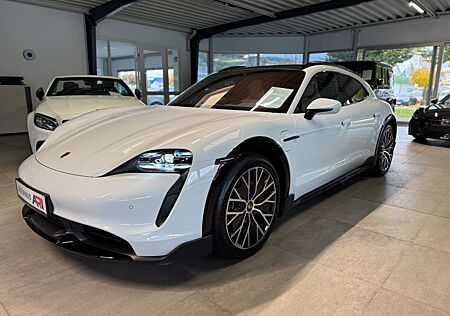 Porsche Taycan Turbo S Cross Turismo *Chrono*360°*Pano*