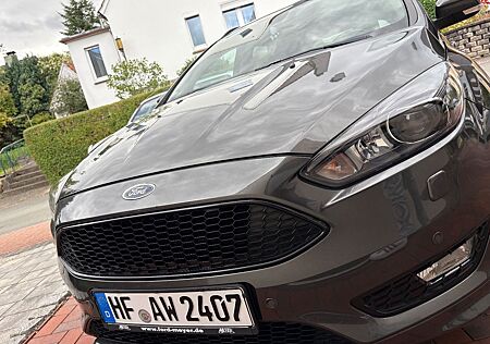 Ford Focus 1,0 EcoBoost 103kW ST-Line Turnier ST-Line
