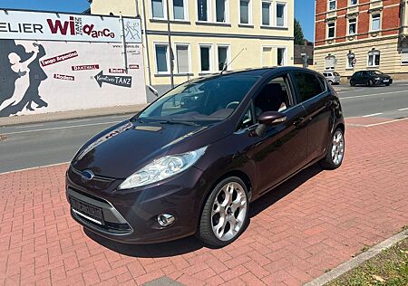 Ford Fiesta Titanium 1.6L *Klimaauto*SHZ*VOLLLEDER*