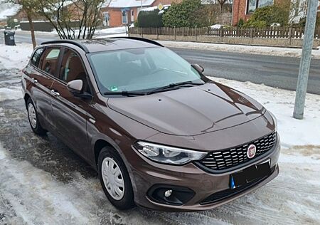 Fiat Tipo Kombi 1.4 16V LOUNGE,in 31832 Springe