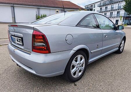 Opel Astra G Coupe 2.2 16V Automatik/Navi/Xenon