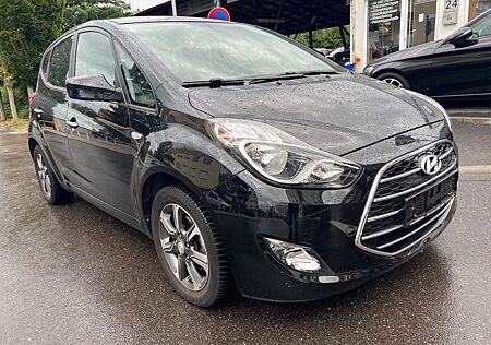 Hyundai ix20 blue Passion
