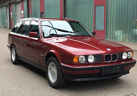 BMW 520i E34 Touring