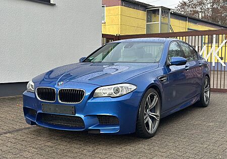 BMW M5 ALCANTARA/1-HAND/494-KW/V-MAX/DEUTSCHES FZG