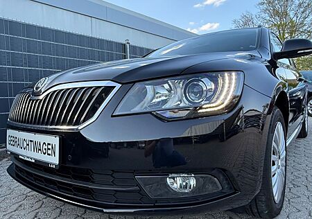 Skoda Superb 1.8 TSI Combi Active DSG Xenon Navi Pdc
