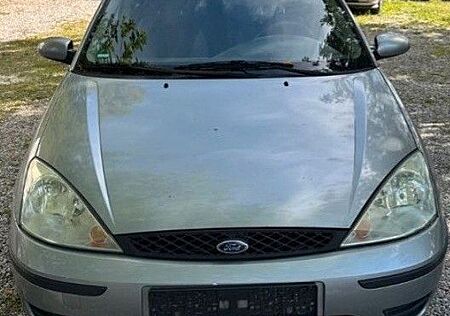 Ford Focus 1.4 Neu HU 10 / 27!