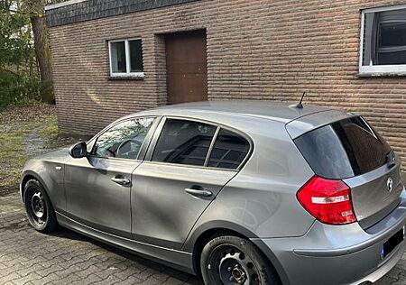 BMW 116i - TÜV & INSPEKTION NEU
