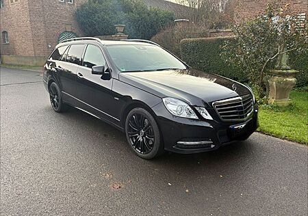 Mercedes-Benz E 300 CDI T BlueEFFICIENCY AVANTGARDE TÜV05.26