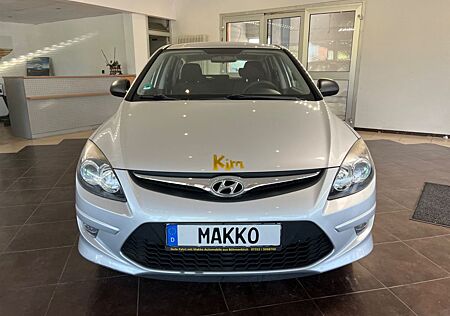 Hyundai i30 *FIFA*WM*Edition*KLIMAANLAGE*