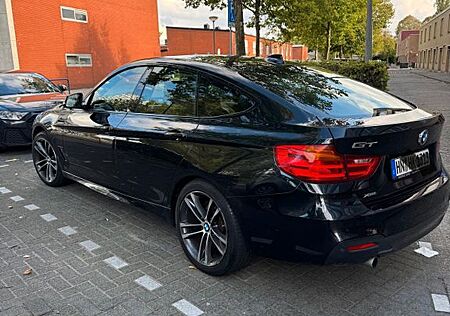 BMW 320d xDrive M Sport M Sport