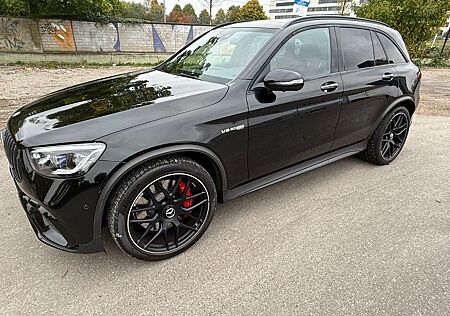 Mercedes-Benz GLC 63 AMG AMG Mercedes-AMG GLC 63 S 4MATIC+ Automatik