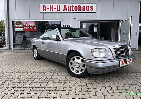 Mercedes-Benz E 230