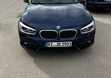 BMW 118i -