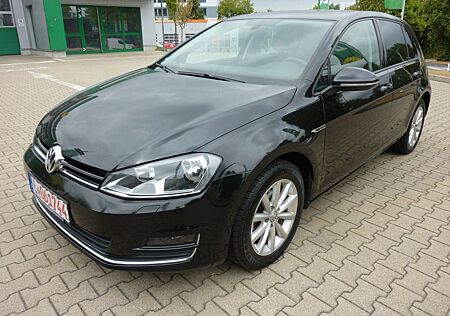 VW Golf Volkswagen VII Lim. Lounge BMT