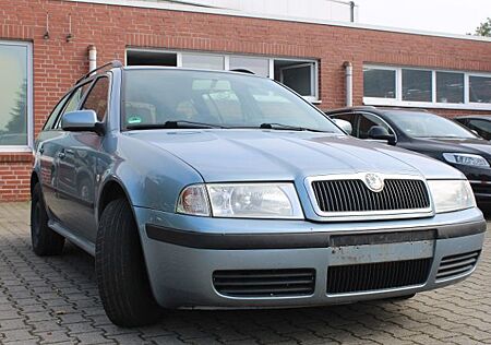 Skoda Octavia Combi 1.6 Selection