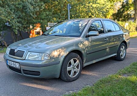Skoda Octavia 1.9 TDI 90PS Automatik Polnische Auto