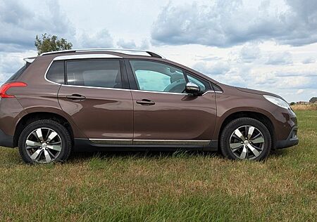 Peugeot 2008 Allure e-HDi 115 ! TÜV/Bremsen/Reifen neu!