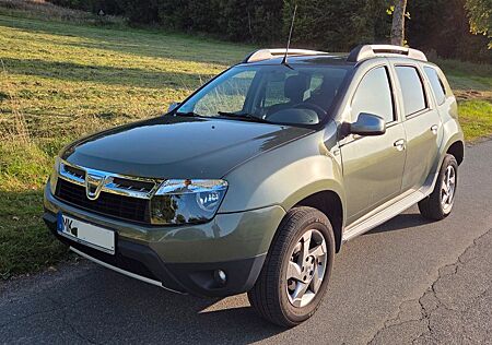 Dacia Duster 1.6 16V 4x2 Laureate Delsey Klima TÜV NEU