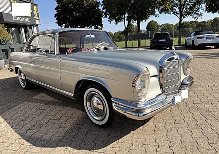 Mercedes-Benz CE 220 gebraucht kaufen Mercedes-Benz CE 220 220 SE / CE Coupe (W 111)