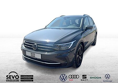 VW Tiguan Volkswagen 1.5 TSI DSG Life NAV LED KLIMA DAB+ PDC