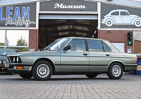 BMW 524 td E28 *OLDTIMER*SELTEN*GEPFLEGT*GARANTIE*