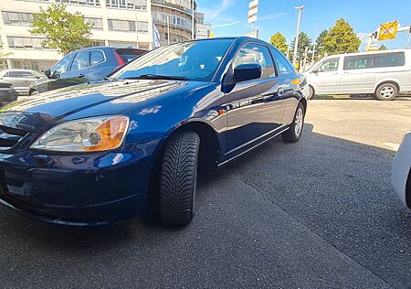 Honda Civic 1.7i ES