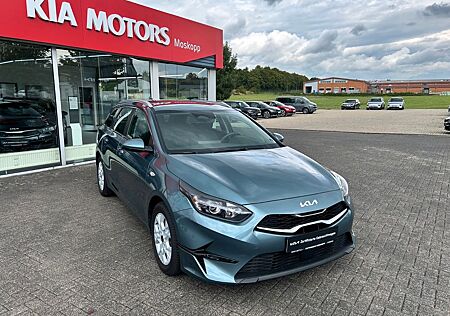 Kia Cee'd Sportswagon Ceed SW 1,5T-GDI DCT Vision Komfort Navi Kamera