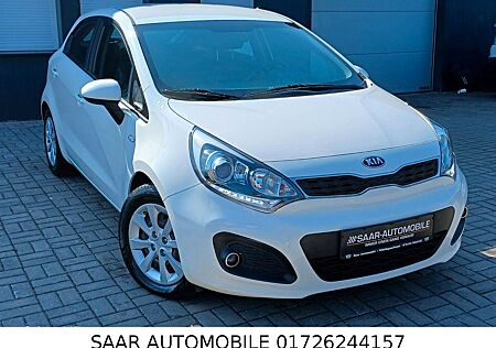 Kia Rio 1.2 KLIMAAUTOMATIK/TEMPOMAT/PDC HINTEN