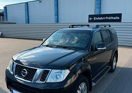 Nissan Pathfinder gebraucht kaufen Nissan Pathfinder 2.5 dCi DPF PLATINUM 4WD Automati...