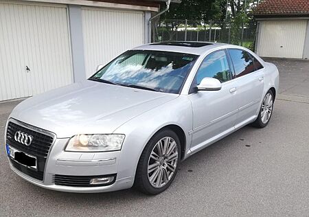 Audi A8 3.0 TDI (DPF) tiptronic quattro -