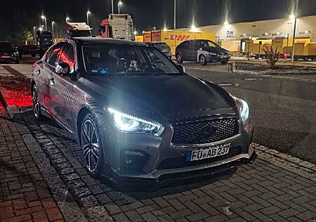 Infiniti Q50 2.2d Sport Tech Automatik Sport Tech