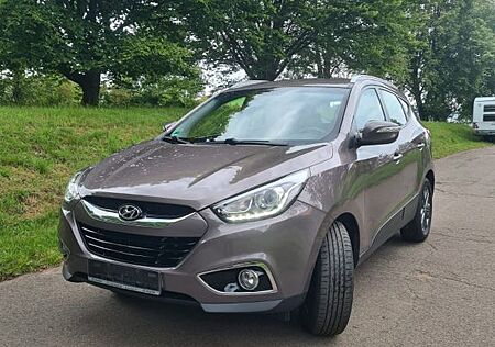 Hyundai ix35 1.7 CRDi FIFA World Cup EDITION 2WD FIF...