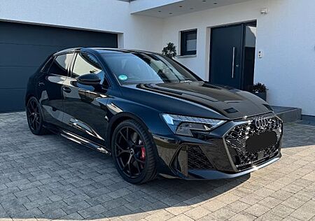Audi RS3 2.5 TFSI S tronic quattro Sportback -