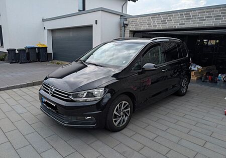 VW Touran Volkswagen 1.6 TDI SCR DSG SOUND BMT SOUND