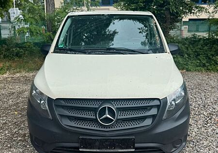Mercedes-Benz Vito 111 CDI Klima Anhänger Kupplung