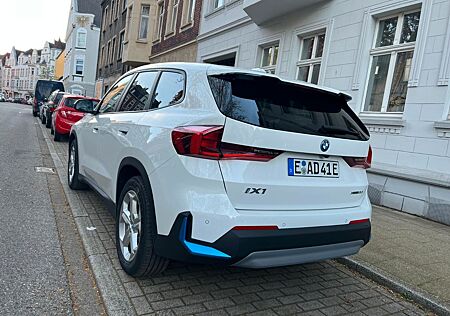 BMW iX1 xDrive30 -