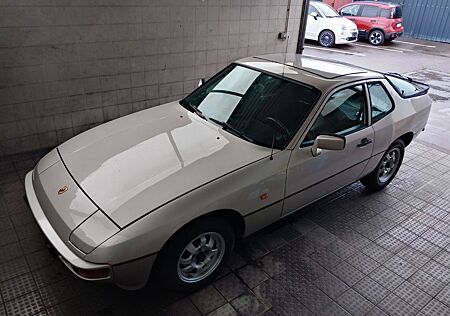 Porsche 924 Targa 2.0 ltr. 92KW./125PS