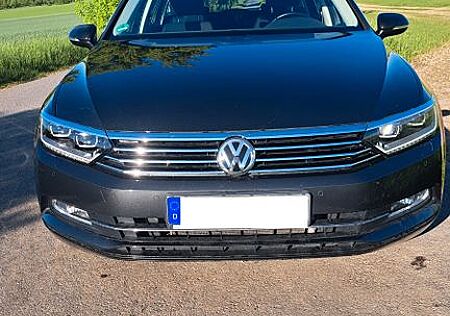 VW Passat Variant Volkswagen 2.0 TDI SCR Comfortline Varia...
