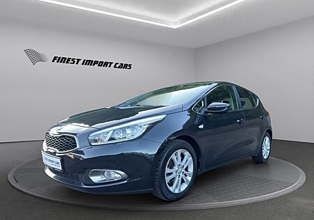 Kia Cee'd / Ceed 1.6 CRDi LED Kamera Navi Sitzheiz.