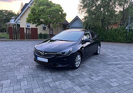 Opel Astra 1.4 Direct Inj Turbo 107kW 120 Jahre A...