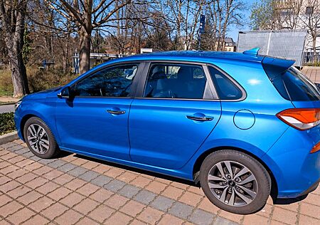 Hyundai i30 1.4 T-GDI Trend DCT Trend Keyless Gepflegt