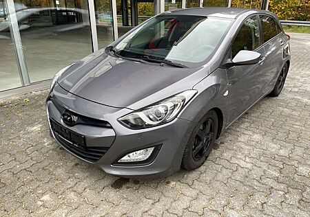 Hyundai i30 gebraucht kaufen Hyundai i30 Style*1.Hand