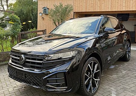 VW Touareg Volkswagen 3.0 V6 TDI 210kW 4MOT Tiptr. R-Line ...