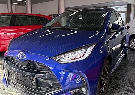 Toyota Yaris 1.5 Hybrid Style 68 kW (92 PS), Varioma...