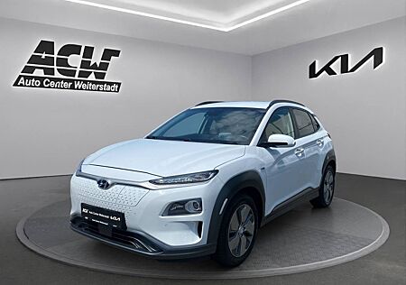 Hyundai Kona ELEKTRO 64KWH PREMIUM LEDER KAMERA 100%SOH