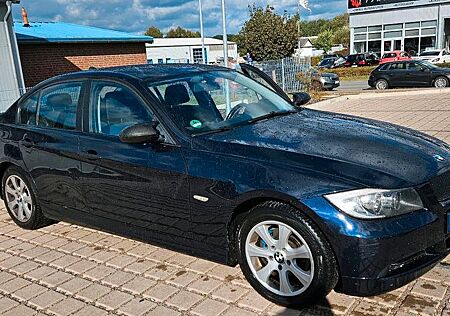 BMW 320i (neu) -