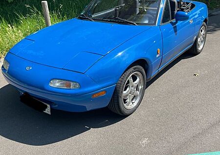 Mazda MX-5 NA Cabrio