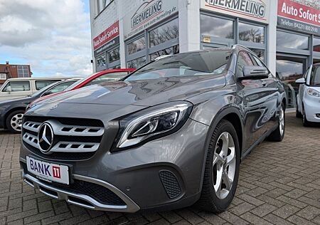 Mercedes-Benz GLA 180 Urban AHK|NAV|ALLWETTER|SCHECKHEFT